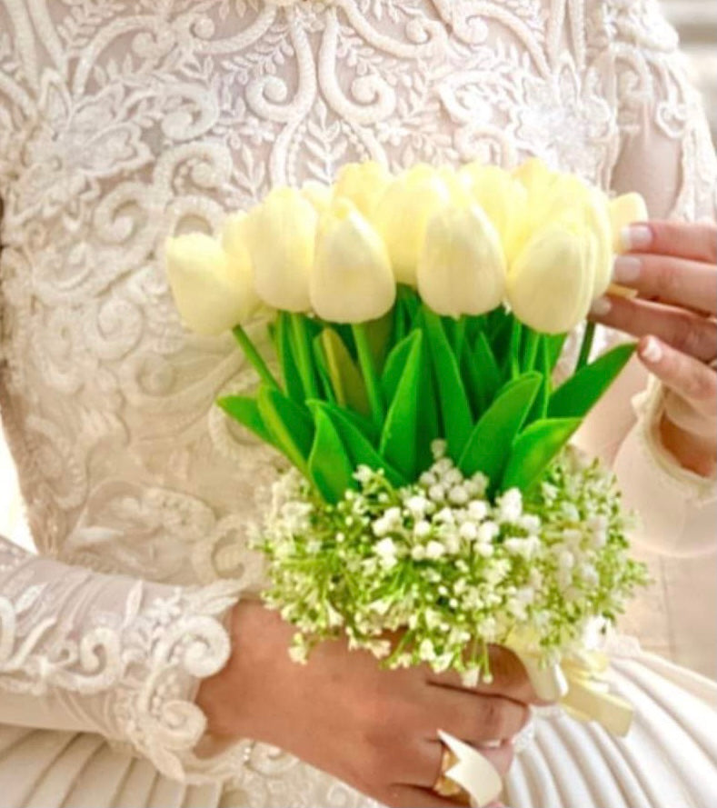 Artificial white tulip and Artificial white gypsophila
