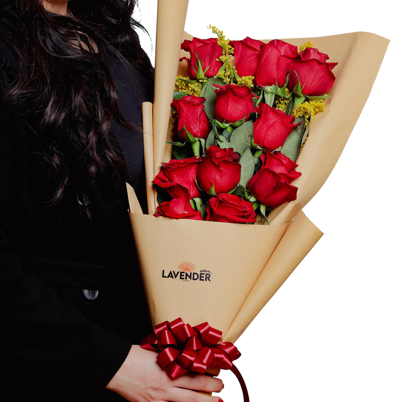 red roses and green leaves